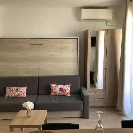 Διαμέρισμα Maroelvi *